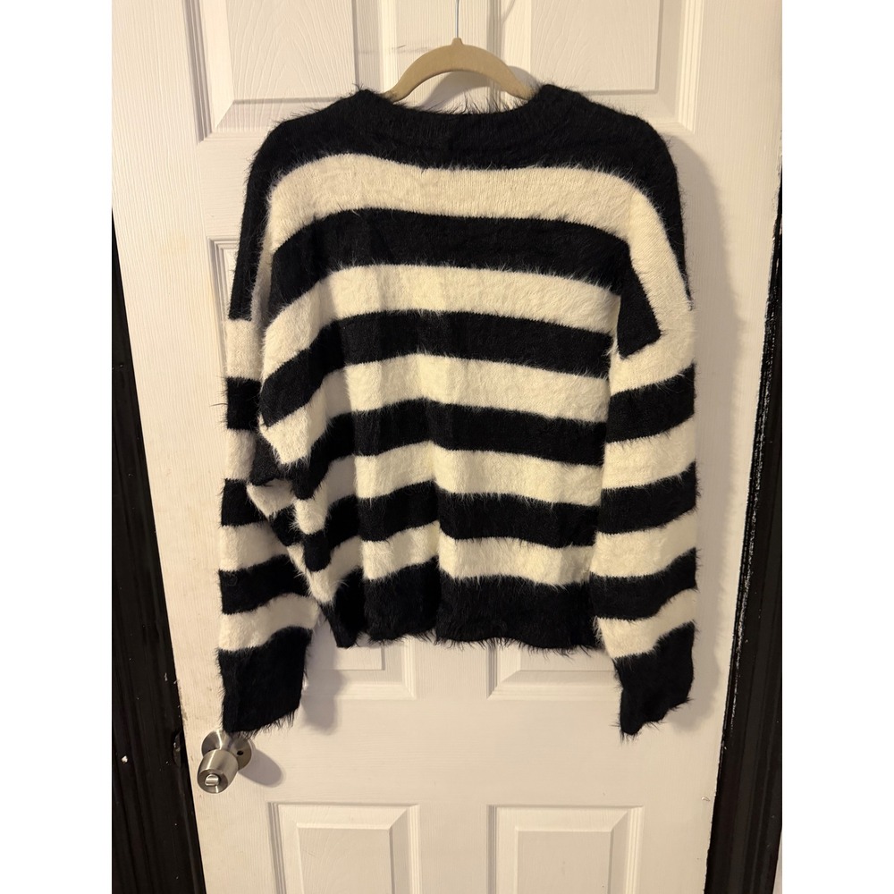 A New Day Black White Striped Fuzzy Eyelash Knit Sweater XXL Crew Neck Pullover